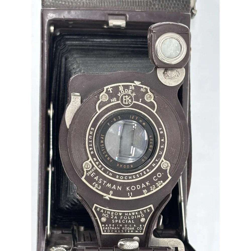 Vintage Kodak Rainbow Hawk-Eye No 2A Folding Special Camera 1930s Film TV Prop